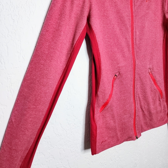 Nike Women's Red Full Zip Dri-Fit Long Sleeve Jacket Sz M Running/Track Athletic - Picture 3 of 10